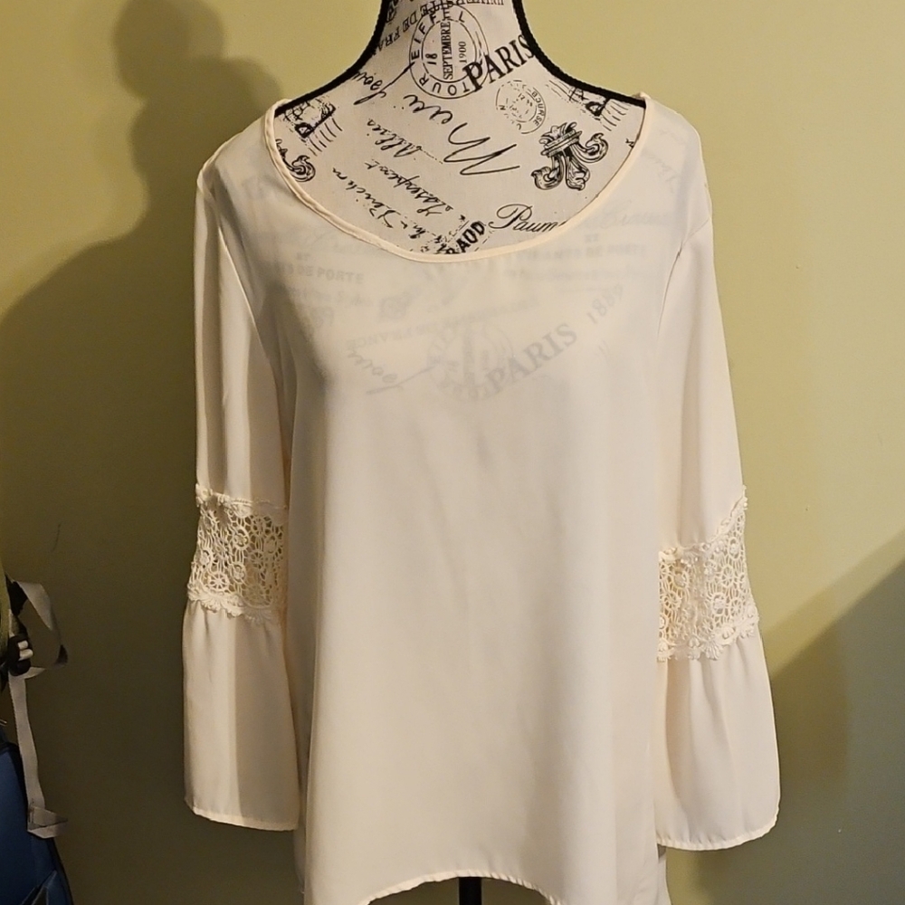 Cupio Cream Blouse with Lace Accents